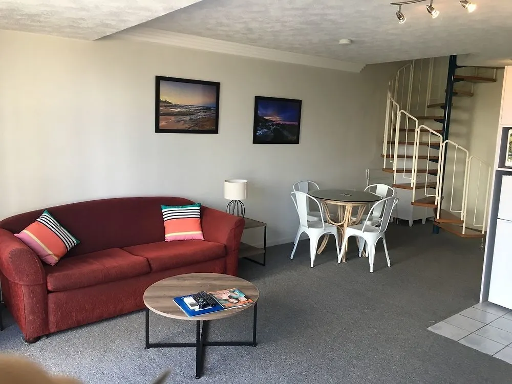 Santa Anne By The Sea Aparthotel Gold Coast